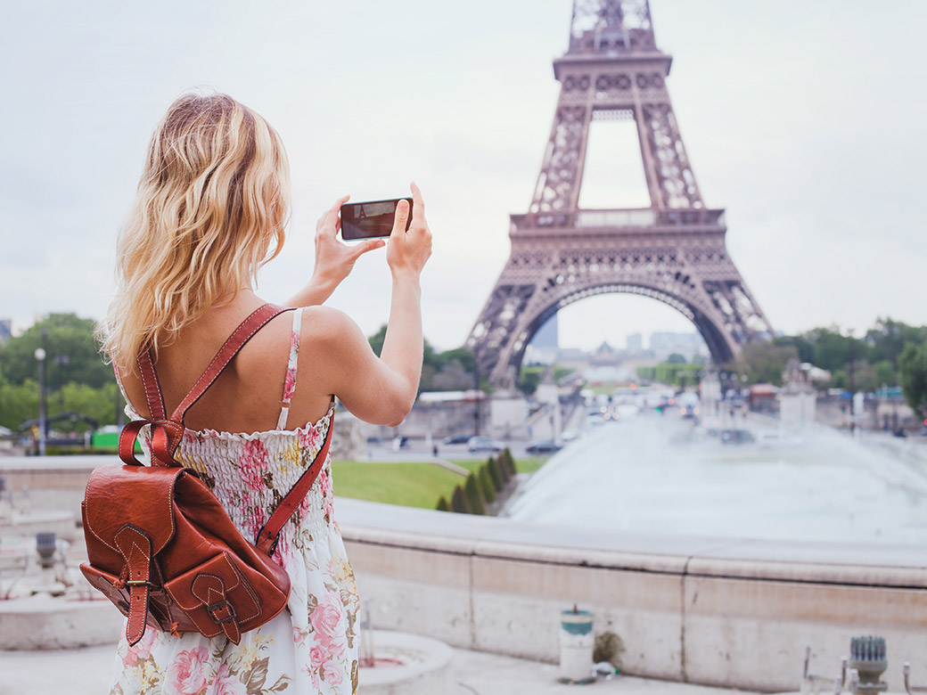 Tháp Eiffel (Paris, Pháp) - Điểm đến không thể bỏ qua trong hành trình du lịch châu Âu 2020 - Top Travel